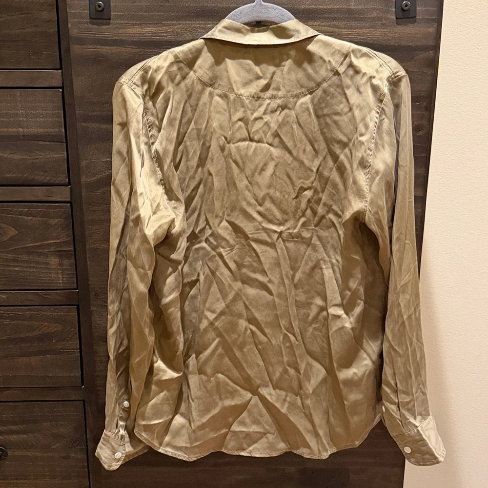J.CREW Olive Gold Silk Button-Up Blouse with front pockets Size 8